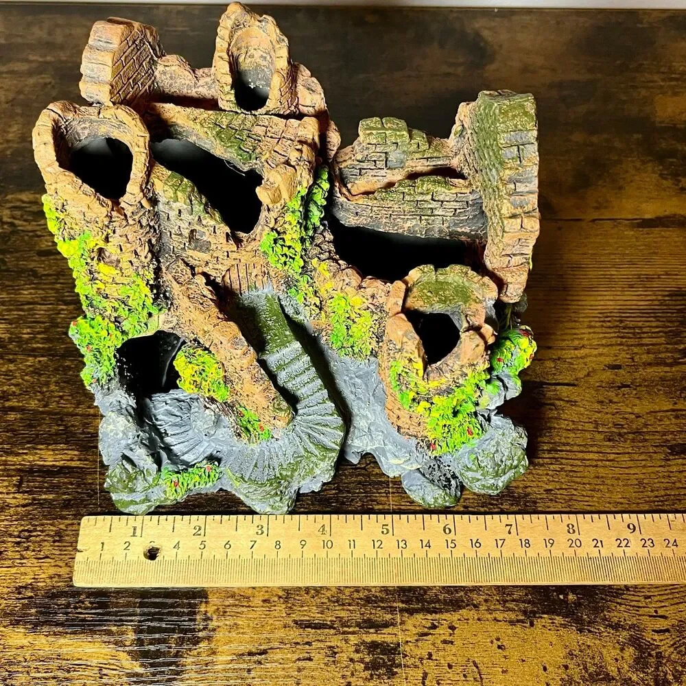 Large Aquarium Castle Ornament Fish Reptile Tank Hide Cave Resin Decor